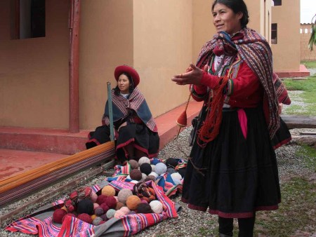 Ponchos-y-artesanos-LaMamita