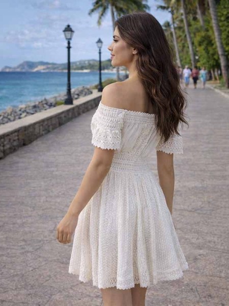 Vestidos-playeros-de-algodon-con-encaje
